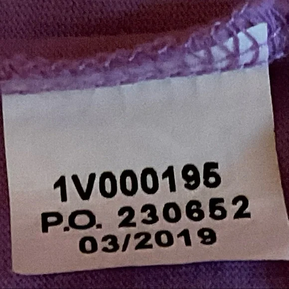 Vineyard Vines Women’s Long Sleeve Tee Size Small - Picture 6 of 6